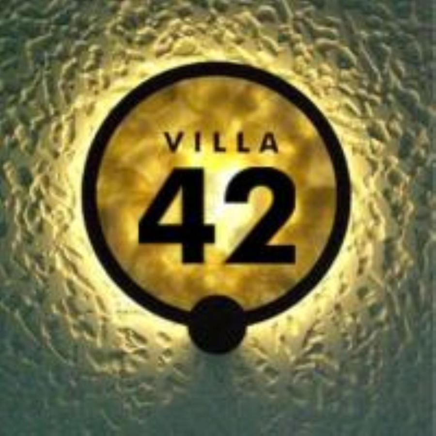 Luxevilla 42 Lekki Exterior photo